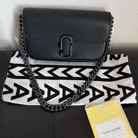 NWOT Marc Jacobs The J Mini Chain Accent Leather Handbag in Black -No Strap- - Picture 8 of 17